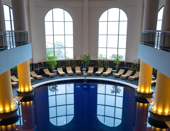 Крытый бассейн - Отель Rixos Krasnaya Polyana Sochi / Риксос Красная Поляна Сочи